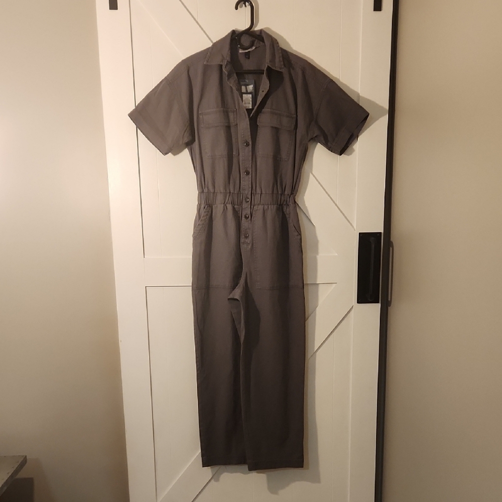 Universal Thread Gray Short-Sleeve Utility Jumpsuit